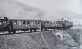 Poszavsk vlak pln vletnk s lok.ady 422.0 u Renna v roce 1934