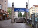 Portl provizorn stanice Nollendorfplatz dnes zdob pln jinou stanici - Neu-Westend.