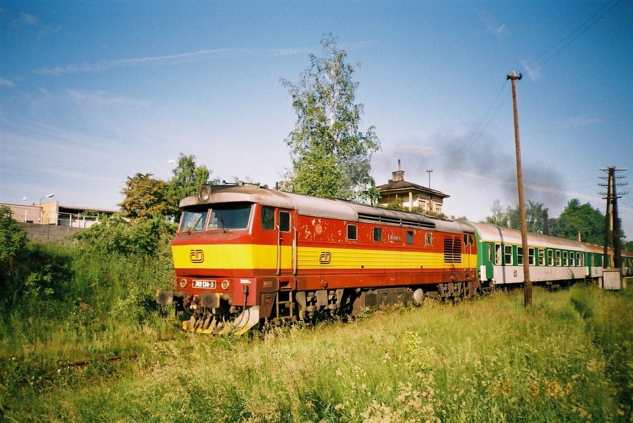 749.134 (DKV . Budjovice) v R 890 Bezdrev pijd do Rakovnka, 30.5.2001