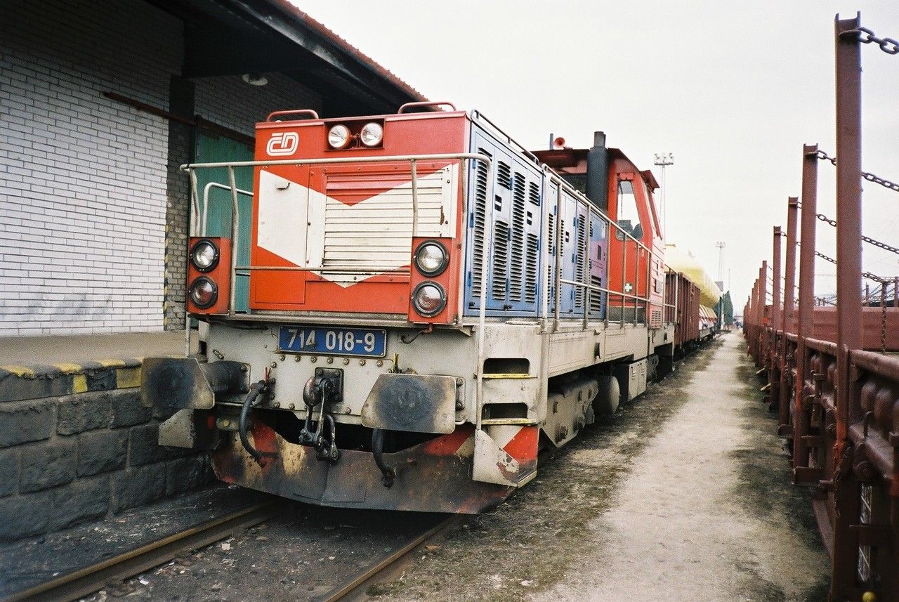 714.018 (DKV Brno) v st. Tinov, 12.4.2003