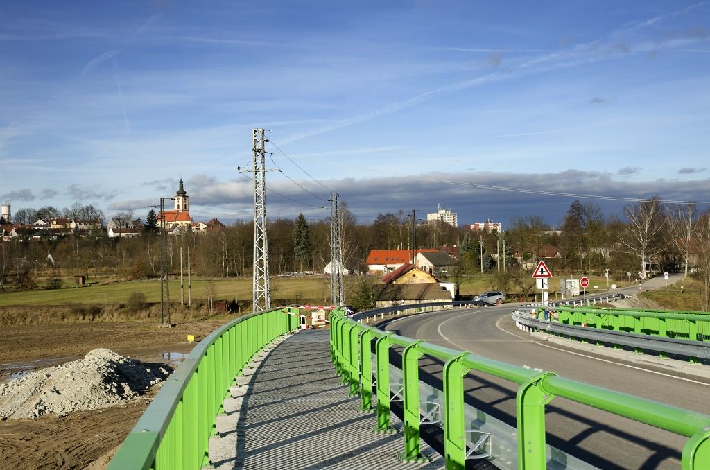 Nov silnice Vesel -Val
