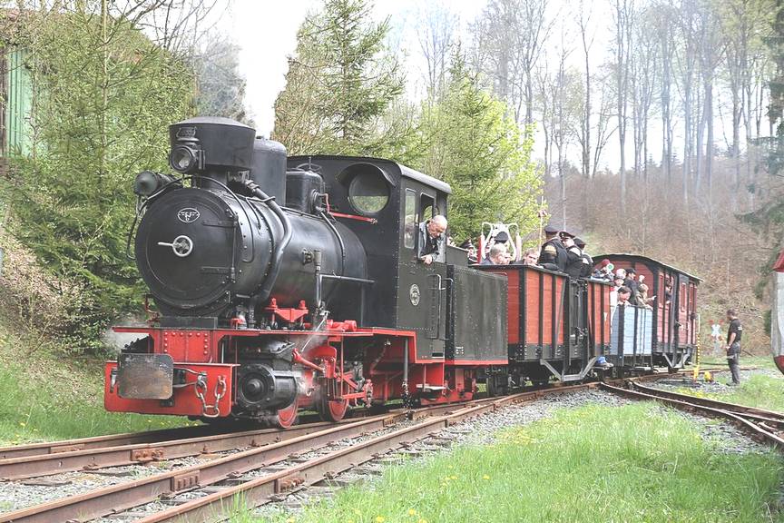 unknown ex Donawitz Lok 100.4 (Krauss Linz 6616-1912) erhielt beim FGF einen Schlepptender, denn dur