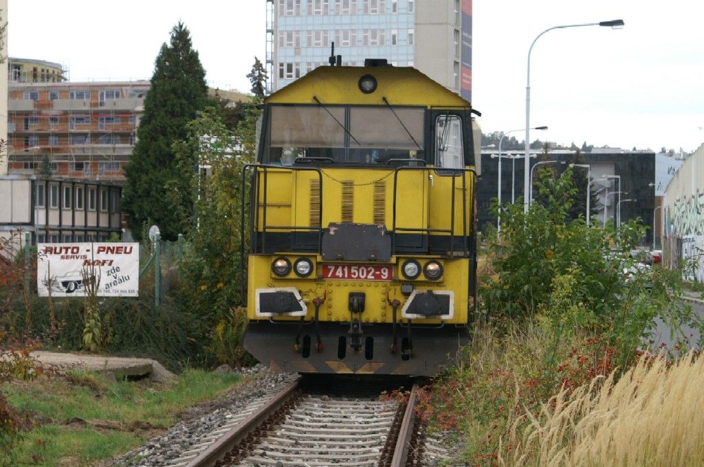 "odpovajc" lokomotiva Viamontu