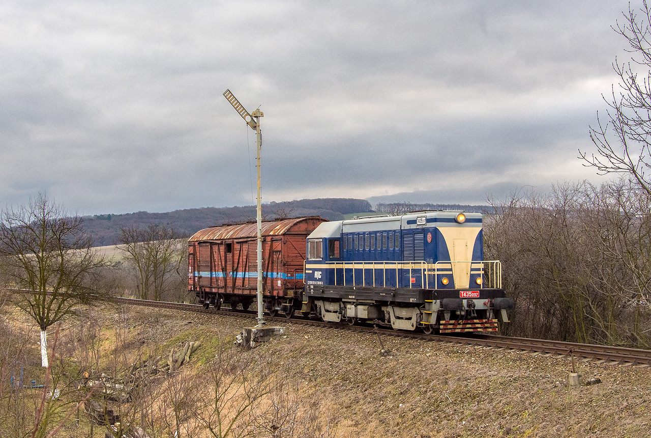 T435.097, Railway Capital, Louka u Ostrohu - Lipov, Pn 182104, 11.3.2017