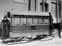 "Zimn tramvaj" v ulicch Montrealu zhruba v roce 1877.
