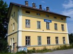 V�pravn� budova na pohledu z p�edn�dra��.