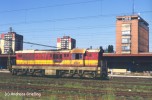 CD-770 064 is sunbathing at station Cheb, 15 June 1996.