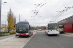 Prvn a posledn setkn trolejbus 428 a 393 v pardubickch ulicch. 18.11.2019 Hlavn ndra