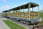 Rezervn vozy v poten stanici vznikl pestavbou rakouskch zetek