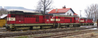 �mudly �ekaj�c� na p�istaven� transportu
