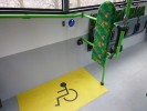 místo pro invalidní vozík nebo kočárek