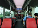 pohled ze zadn� trojky sedadel