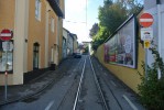 Ulice Kuferzeile je obousmrn pouze pro tramvaje a lidi bydlc v sle popisnm 2