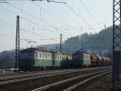123 027-5 + 123 018-4 a vedle 122 013-6, esk Tebov, 18.3.2010