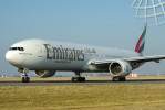 Boeing 777-300 - Emirates