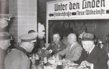 Oberstven estnch host ve stanici Unter den Linden