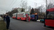 Schdky na trolejbusu, skoro jako v Rusku na Ziu. :D