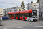 Tramvaj Škoda 41T pro město Bonn na vjezdu do vozovny Slovany, Plzeň, 04.10.2022