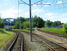 1000mm tram. tra z Neuplanitz (vlevo; + t el. most trat z Aue), vpravo spojka smr Zwickau Hbf.