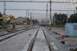 Schodi�t� l�vky se bude pomalu betonovat, kolejnice v okol� v�hybek sva�eny, zbytek pozd�ji