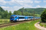 �D railjet 80-91.002 jako IC 570 dne 22. 5. 2014 u Brand�sa nad Orlic�.