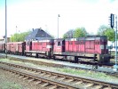742.385+381 v �ele je�t� nespojen� soupravy.