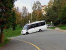 Mrov ul. (jak by asi tenhle zlom zvldl vt autobus s delm rozvorem? :-)