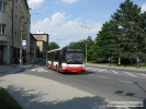 Ev. . 136 (Karosa Renault city bus) na ulici Praskova.