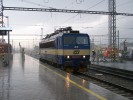 Eso naj�d� za v�trn� a de�tiv� smr�t� na "m�j" vlak R 200 dom�.
