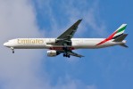 Boeing-777-31H_A6-EMP_Emirates-01