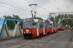 Most p�es koleji�t� PKP v Gliwic�ch s obousm�rn�mi Konstaly.