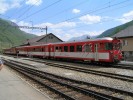 Ma�ina uprost�ed vlaku