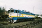 754.058 v Lv ze Žihle do Plzně čeká na odjezd ve st. Plasy 24.1.2002