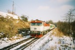 749.140 v Os 2506 z Prahy Mas.n. u Rakovnka, 12.1.2002