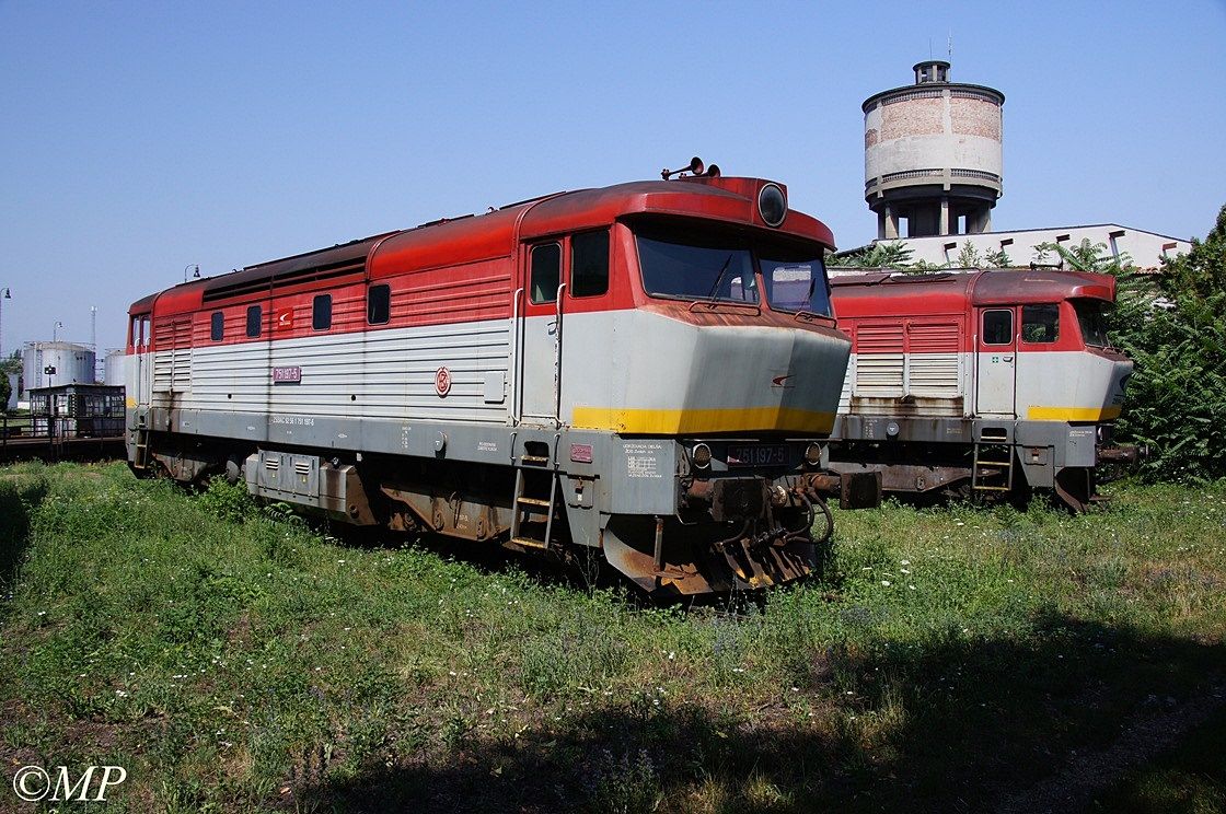 751 197-5 a 751 195-9 Nov� Z�mky 07.07.12