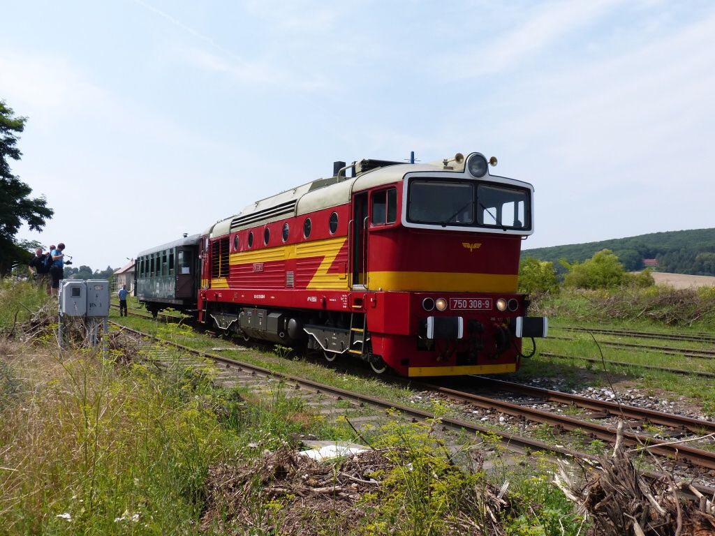 750-308 po p��jezdu do D�tenic 23.7.2016 foto-M.�ich 