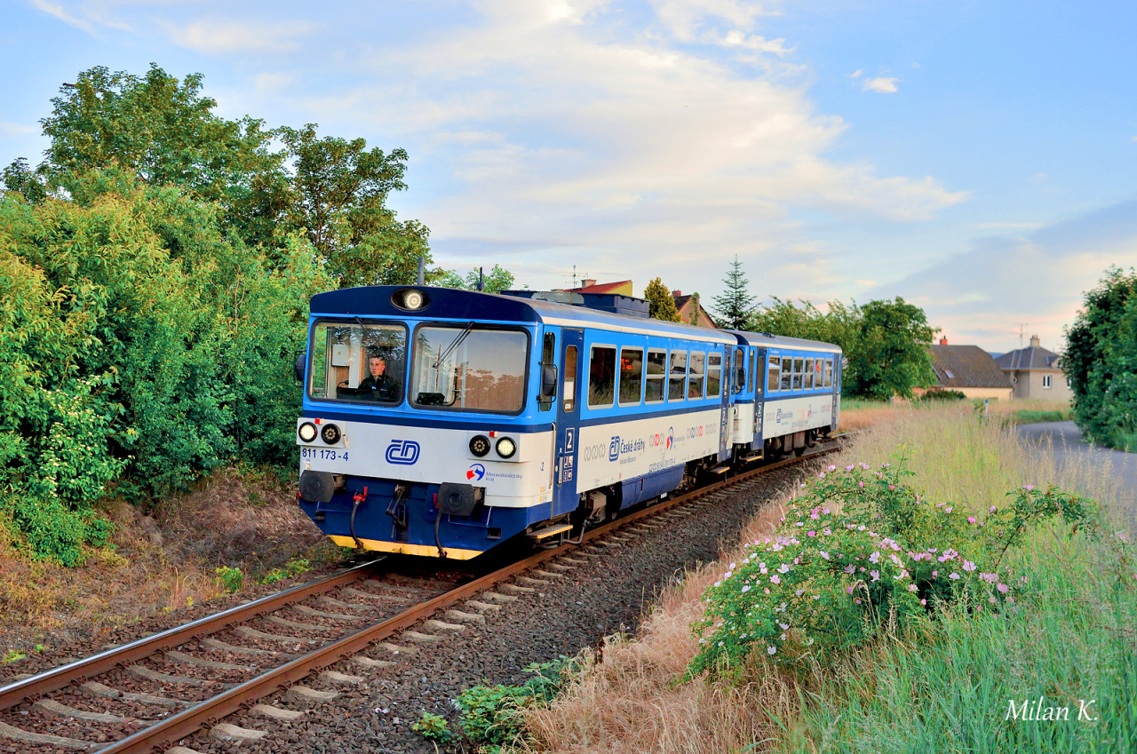 811.173 pr�v� minul vjezdov� n�v�stidlo ve stanici Opava v�chod. 29.05.2025