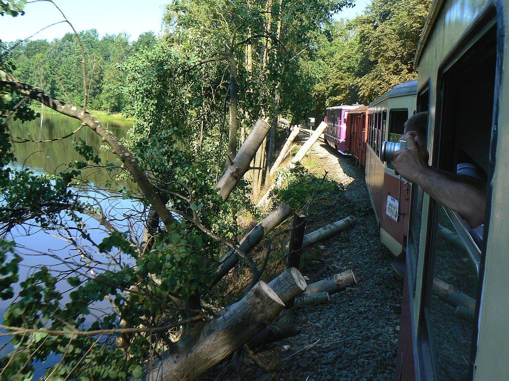 T47.019 - Os251 - kousek za stanic� St��ovice