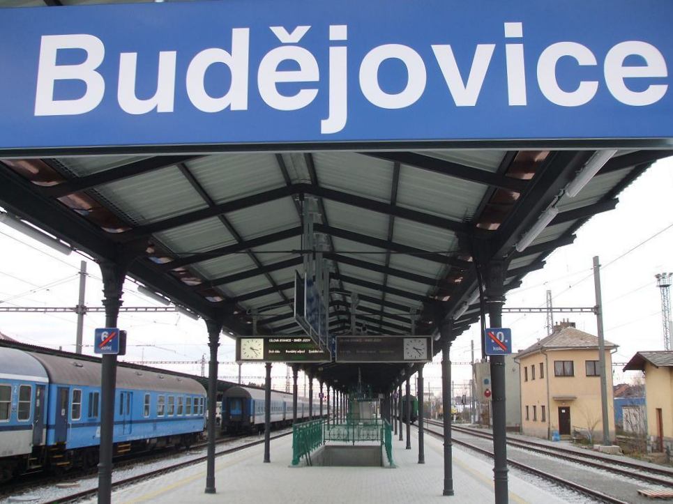 Celkov� pohled na 4. n�stupi�t� od jihu