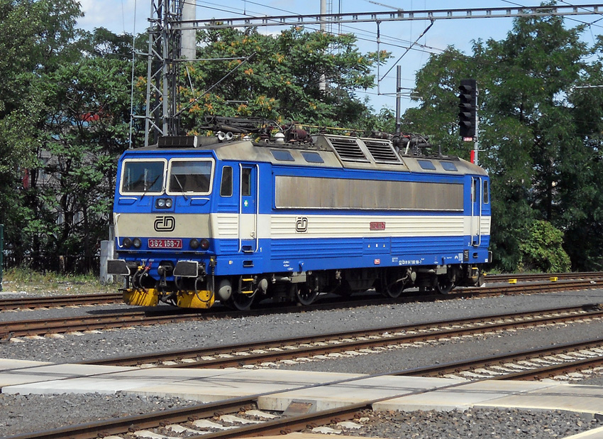 362 168-7 odstavena ve stanici Praha hl.n. 30. 7. 2012