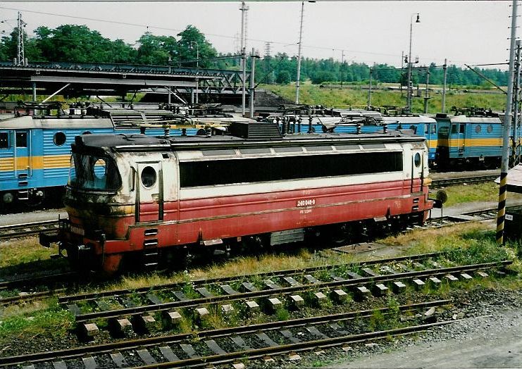 240 048-9; DKV esk Budjovice 29.7.1996