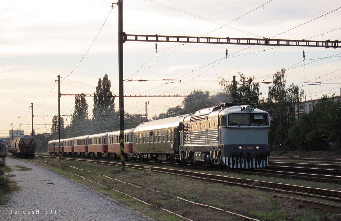 T478.3101 s Os odj�d� z Hostiva�e B-P
