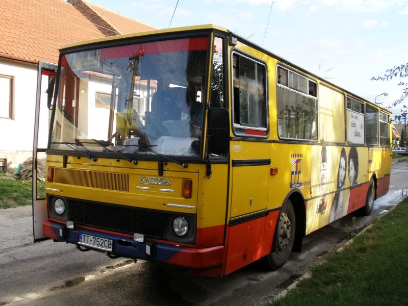 na kone�nej v Hrn�iarovciach si odd�chol nie len vodi� a my, ale aj motor :D