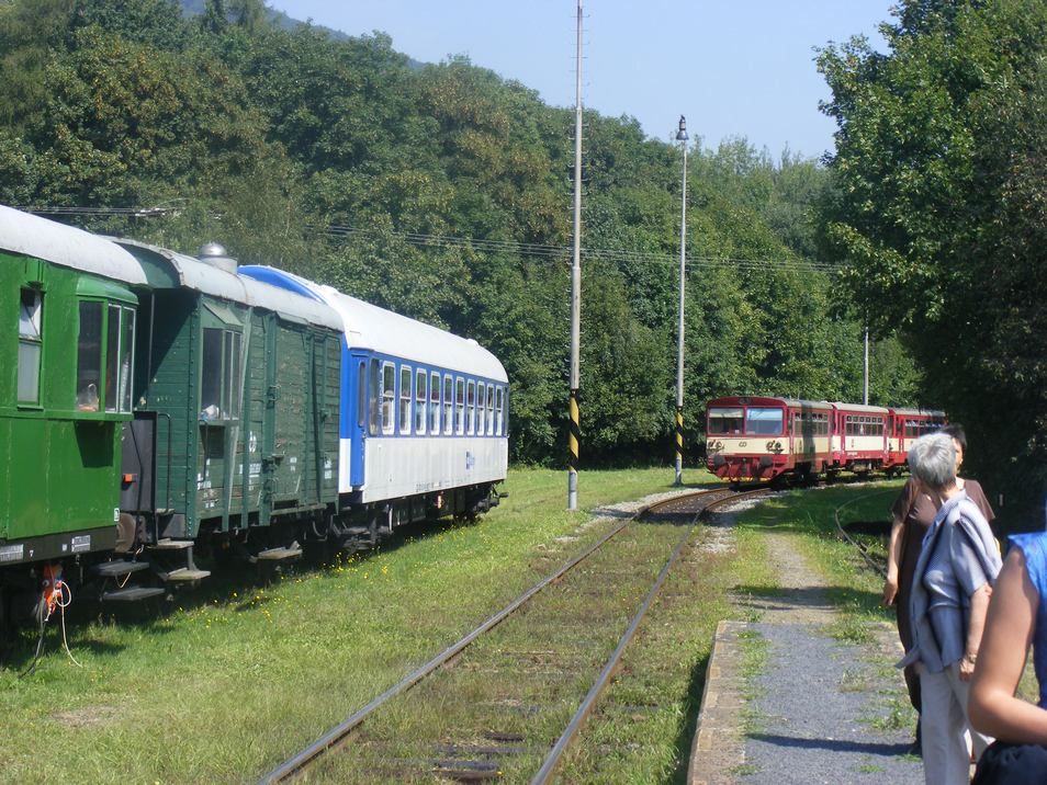 P�ijezd vlaku 26803 do Mostu