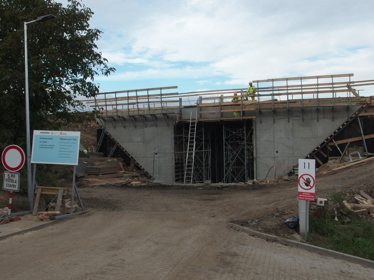 nov most u zastvky Ostopovice