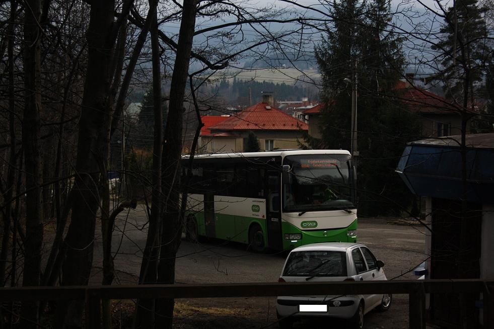 Autobus linky 860343 v zastvce eladn, el. st.