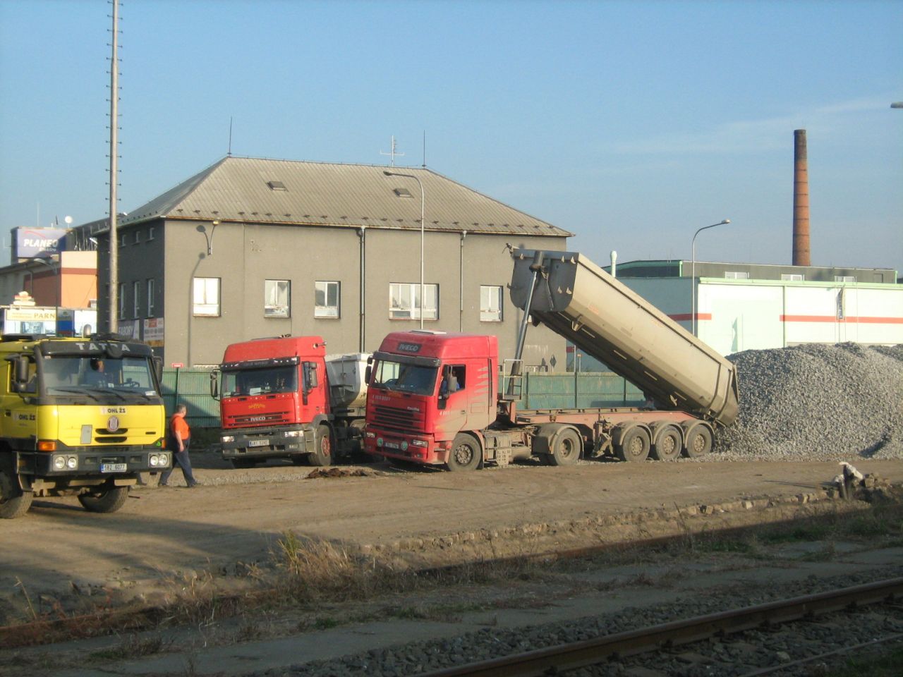 m�sto vlak� auta