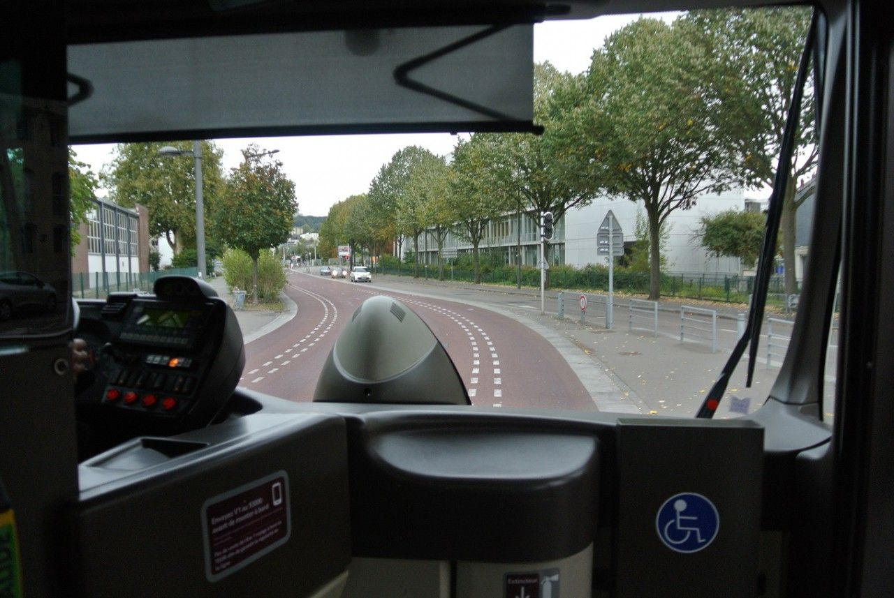 Metrobus (TEOR) s optickm navdnm