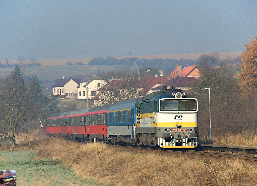 754 045, Ex 527 Mojmir, Popovice u UH, 13.11.2011