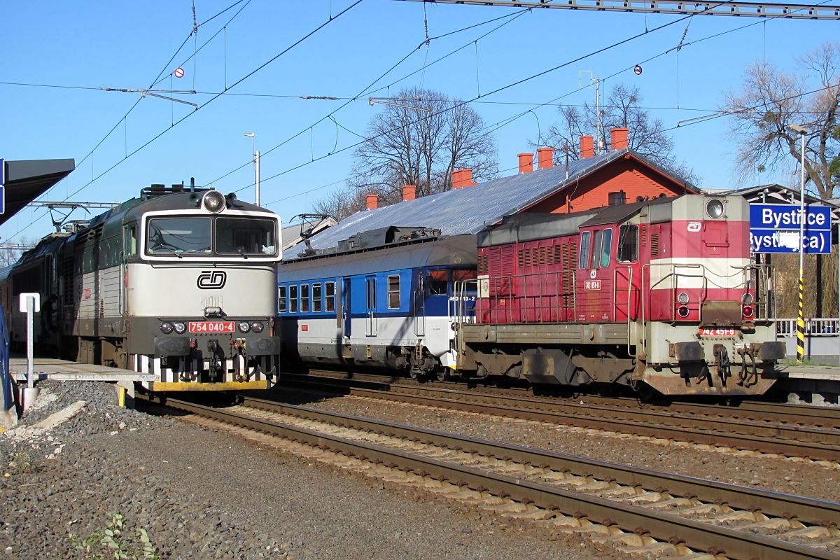 754 040+742 451 Bystice 14.11.2010